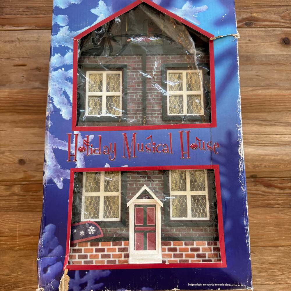 Holiday Classics Collection 2005 Lighted Moving Musical Christmas House S570